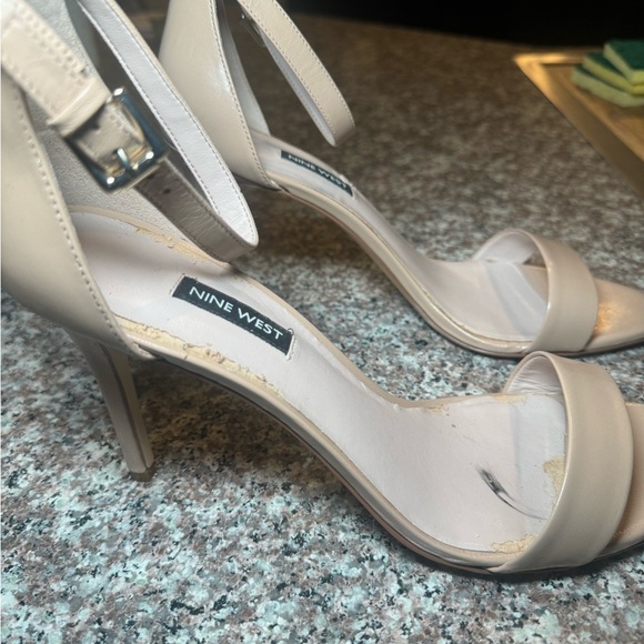 Nine West leather heels size 11 - Picture 5 of 9